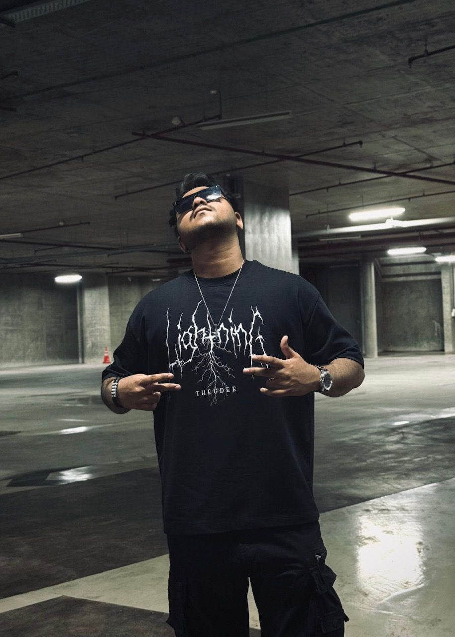 HELL KNIGHT OVERSIZED T-SHIRT